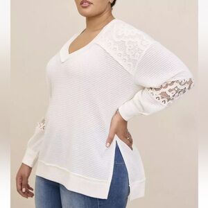 Torrid 6 (6X) Waffle V-Neck Lace Inset Sweatshirt Cream Ivory Cottagecore Top
